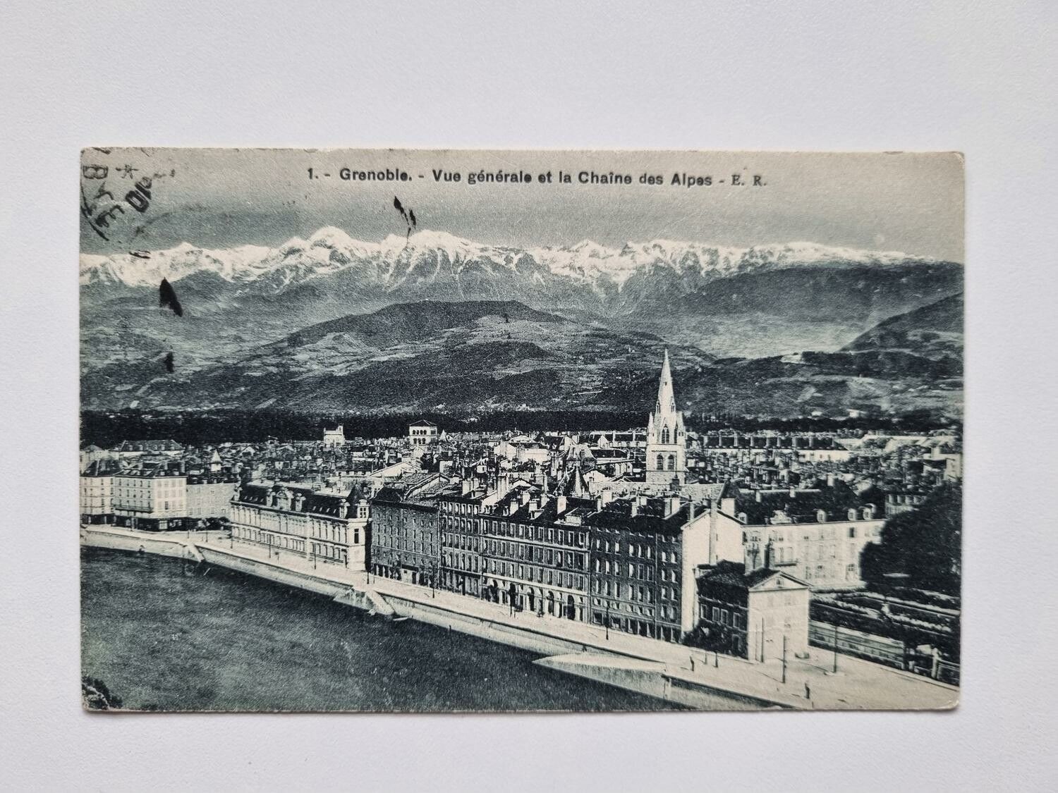 Vykort Grenoble. Vue générale et la Chaîne des Alpes