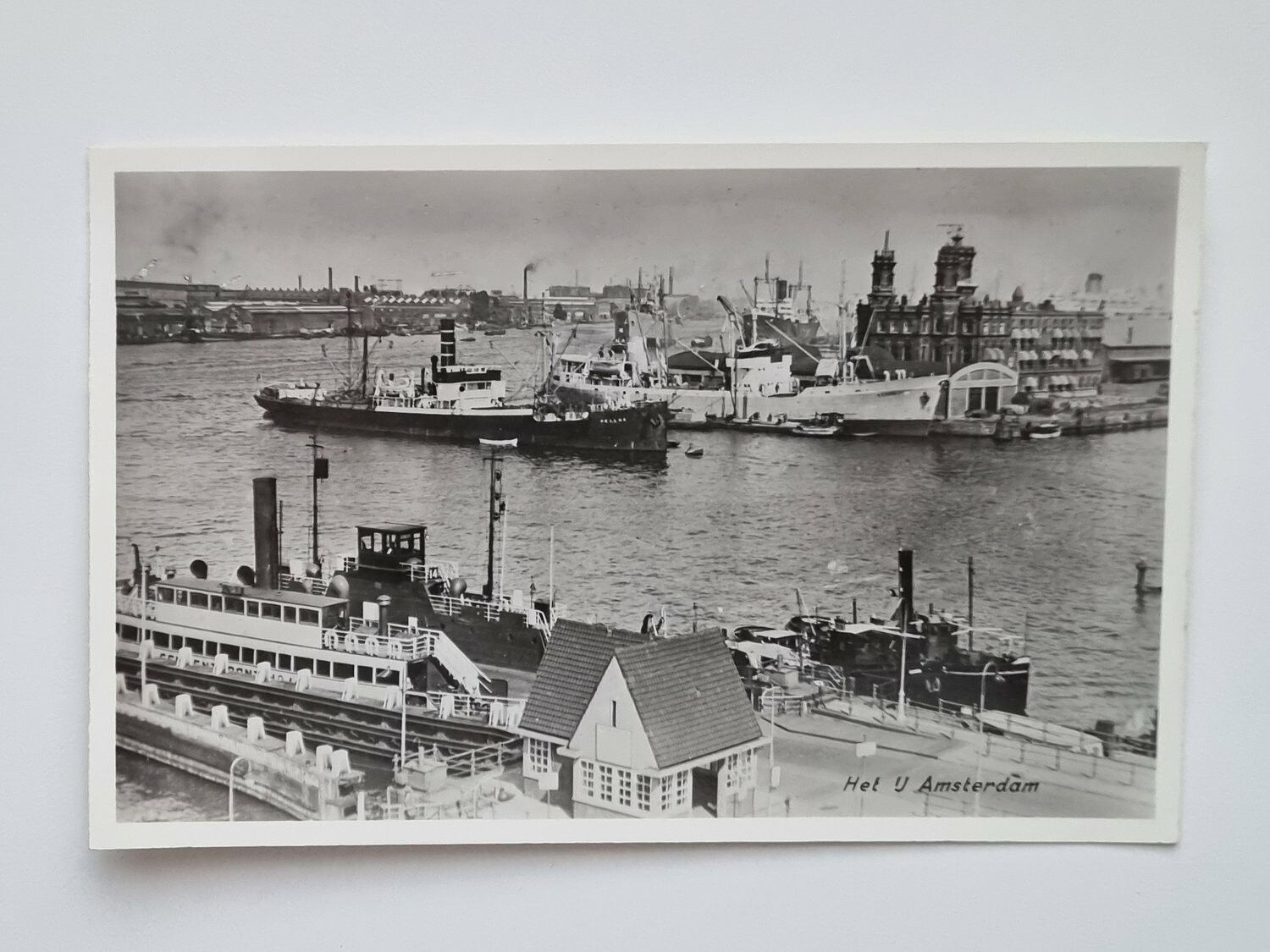 Vykort Hamn med båtar i Amsterdam
