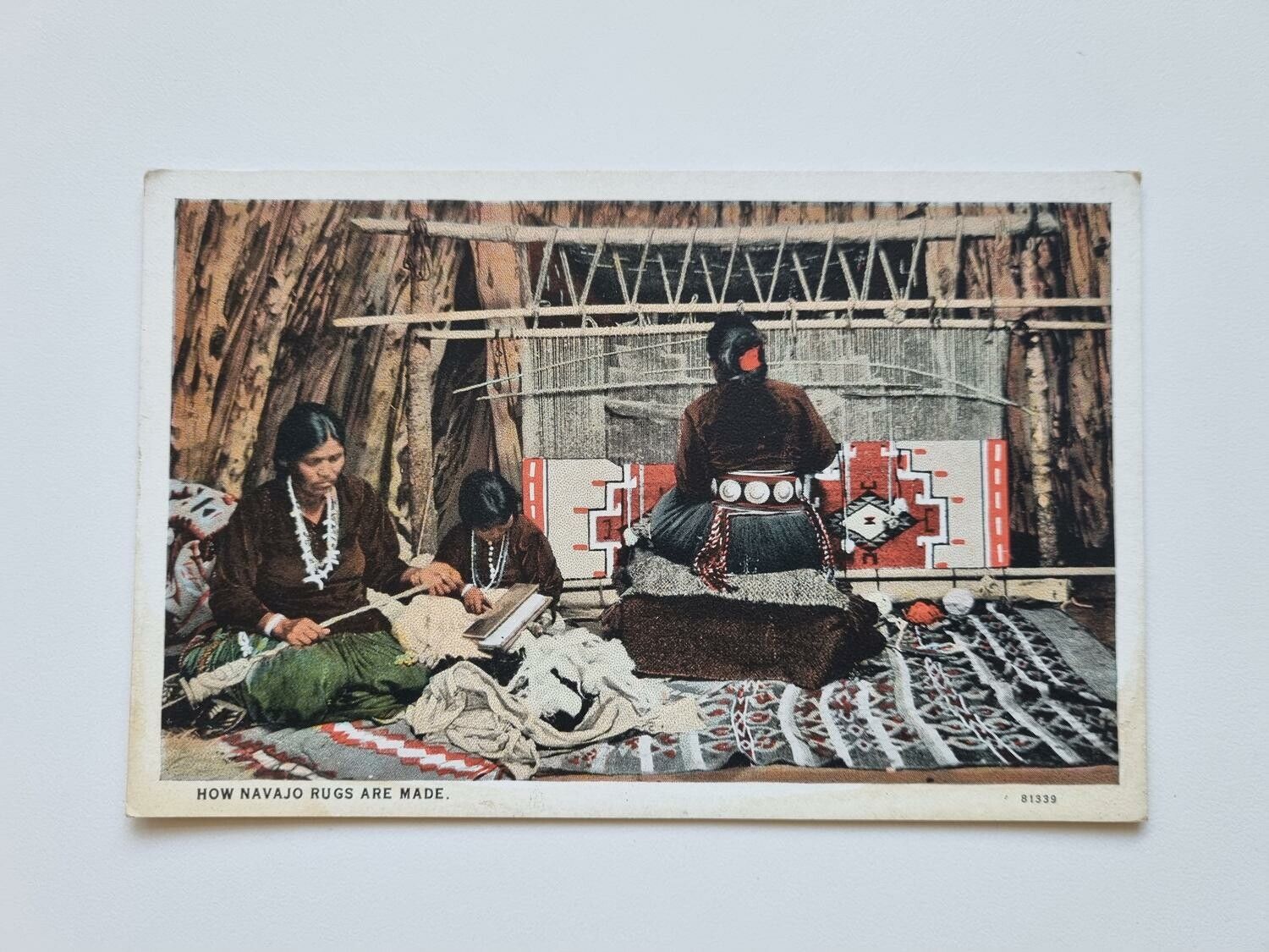 Vykort HOW NAVAJO RUGS ARE MADE