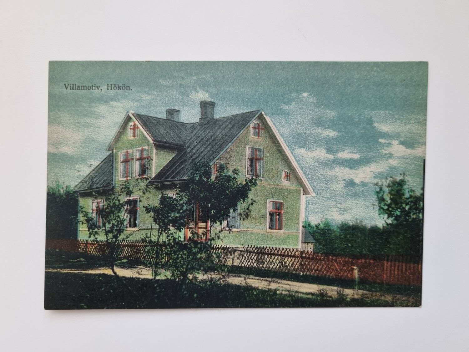 Vykort Hökön, Villamotiv