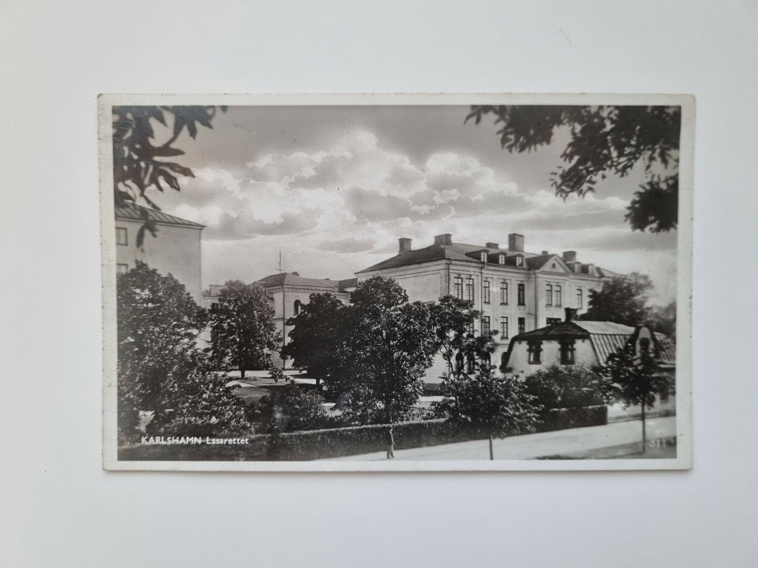 Vykort KARLSHAMN Lasarettet