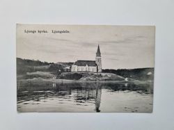 Vykort Ljungs kyrka. Ljungskile