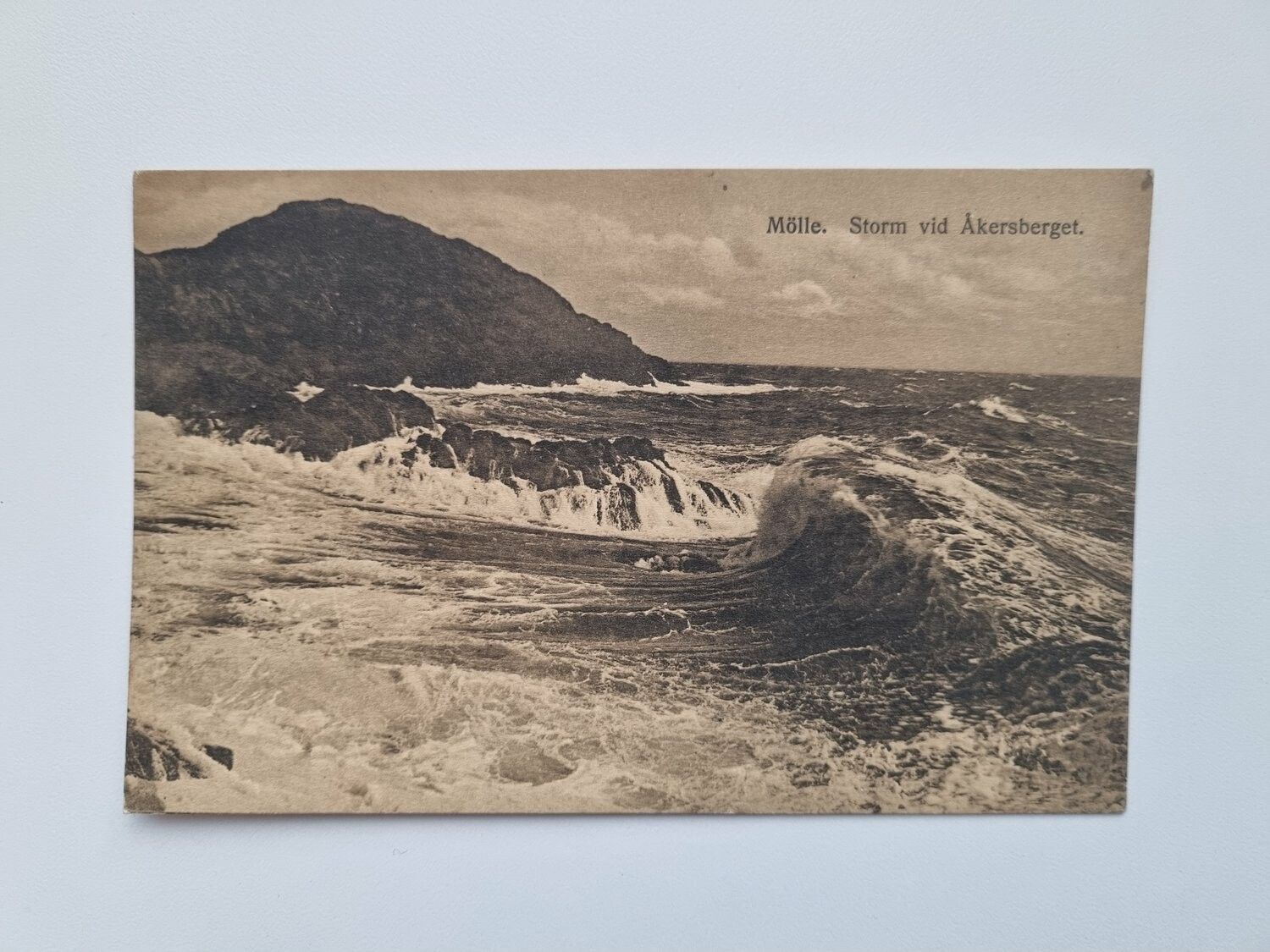Vykort Mölle. Storm vid Åkersberget, 1915