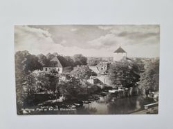 Vykort Nyköping: Parti av Ån och Slottsruinen