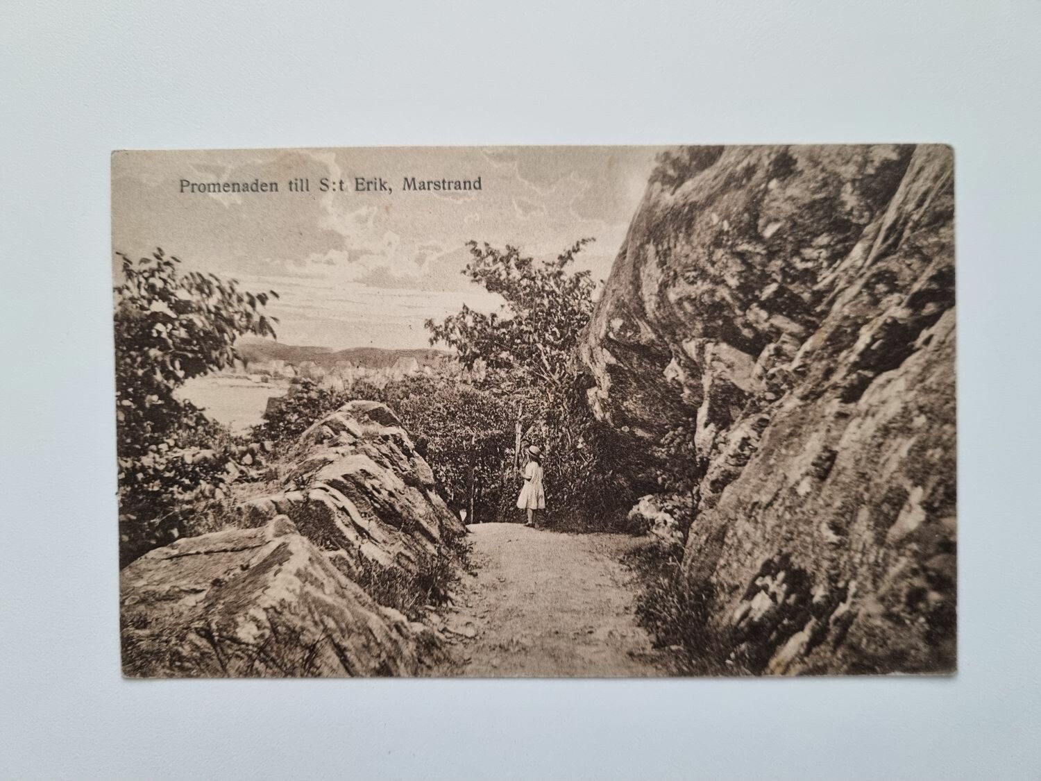 Vykort Promenaden till S:t Erik, Marstrand, 1925