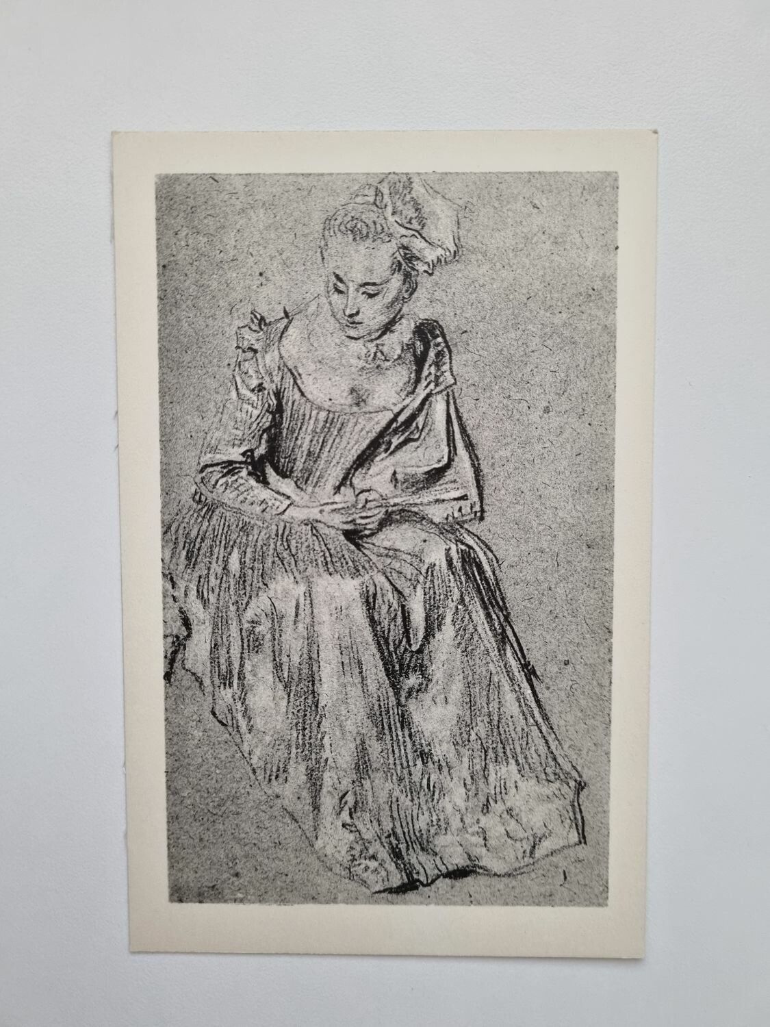 Vykort SEATED LADY WITH A FAN