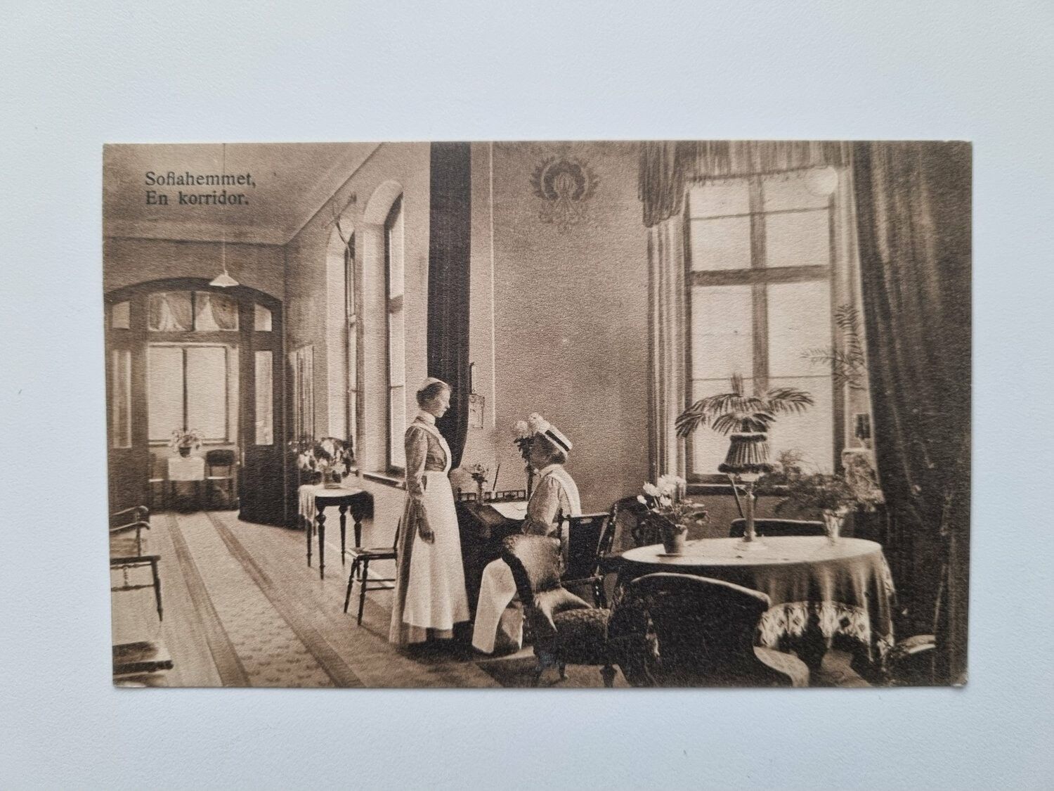 Vykort Sofiahemmet, En korridor, 1917