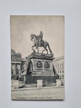 Vykort Stockholm. Gustaf Adolfs staty 1915