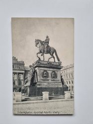 Vykort Stockholm. Gustaf Adolfs staty 1915
