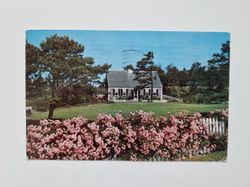 Äldre vykort Authentic Cape Cod House