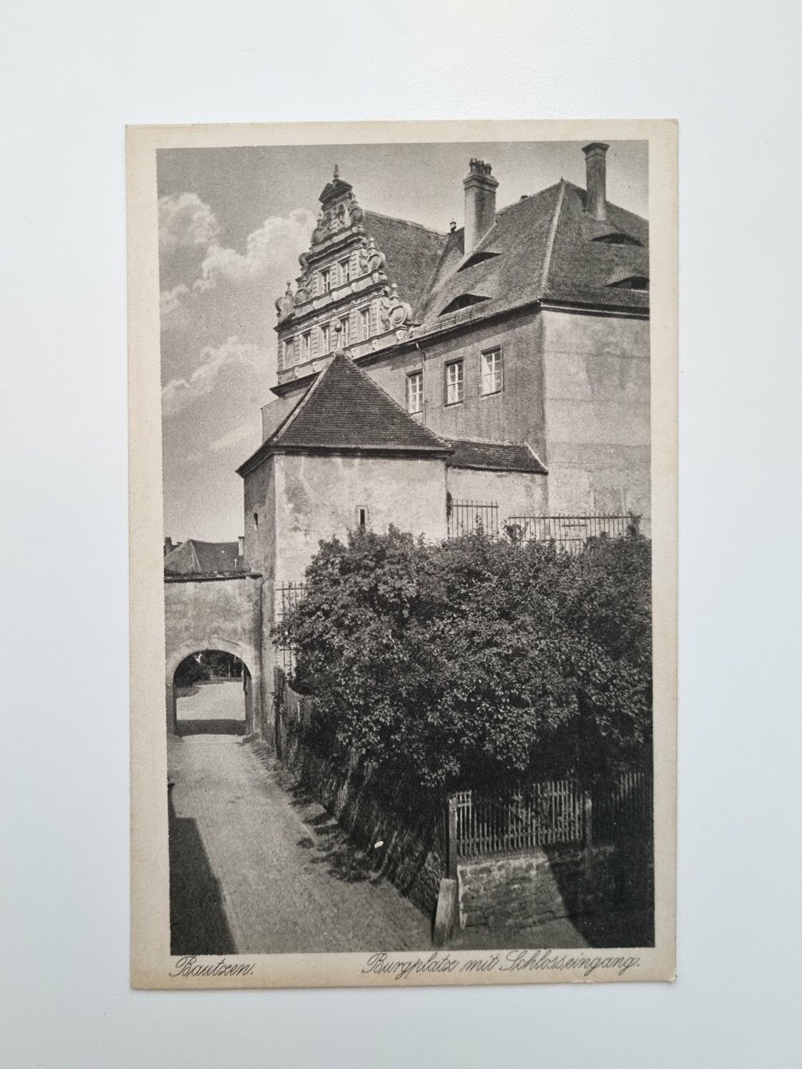 Äldre vykort Bautzen Burgplatz mit Schloss Eingang