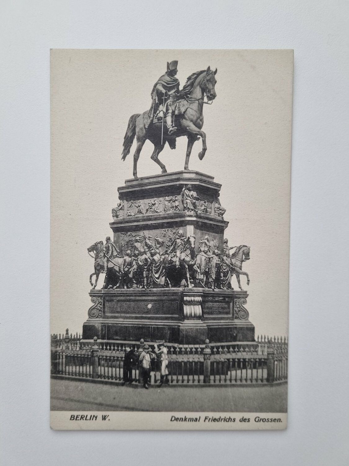 Äldre vykort BERLIN W. Denkmal Friedrichs des Grossen