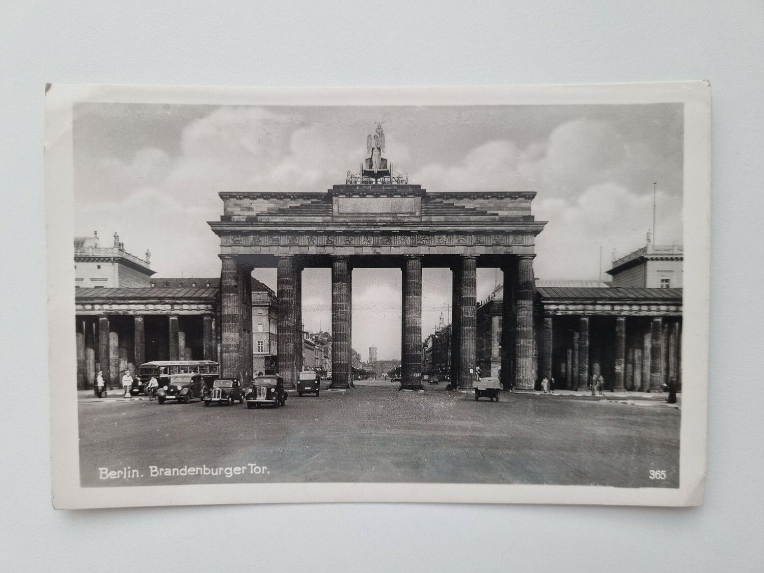 Äldre vykort Berlin. Brandenburger Tor