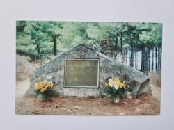 Äldre vykort Cathedral of the Pines Rindge, N. H. The Boulder