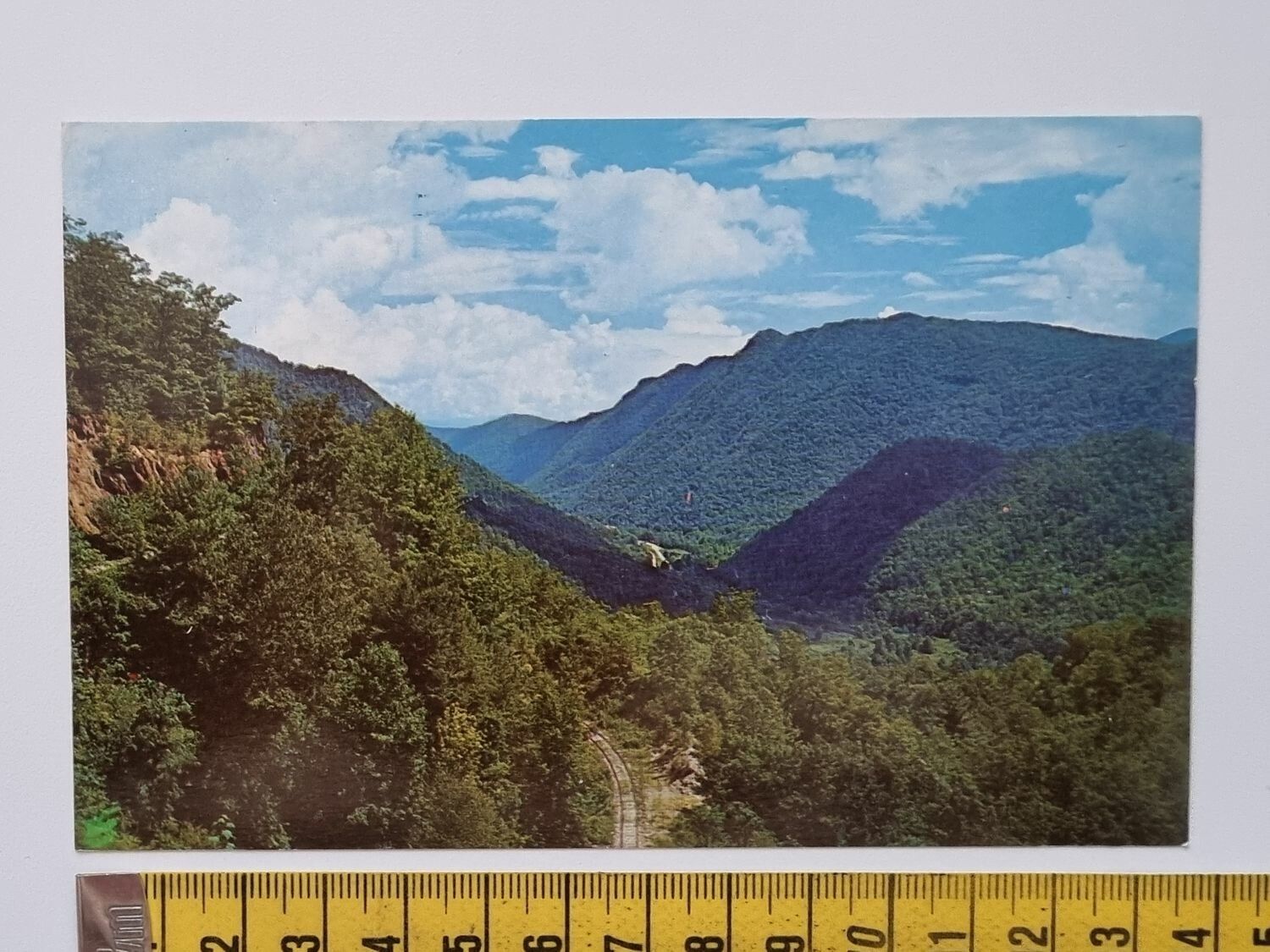 Äldre vykort FAMOUS NANTAHALA