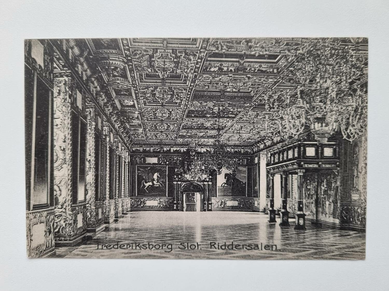 Äldre vykort Frederiksborg Slot. Riddersalen