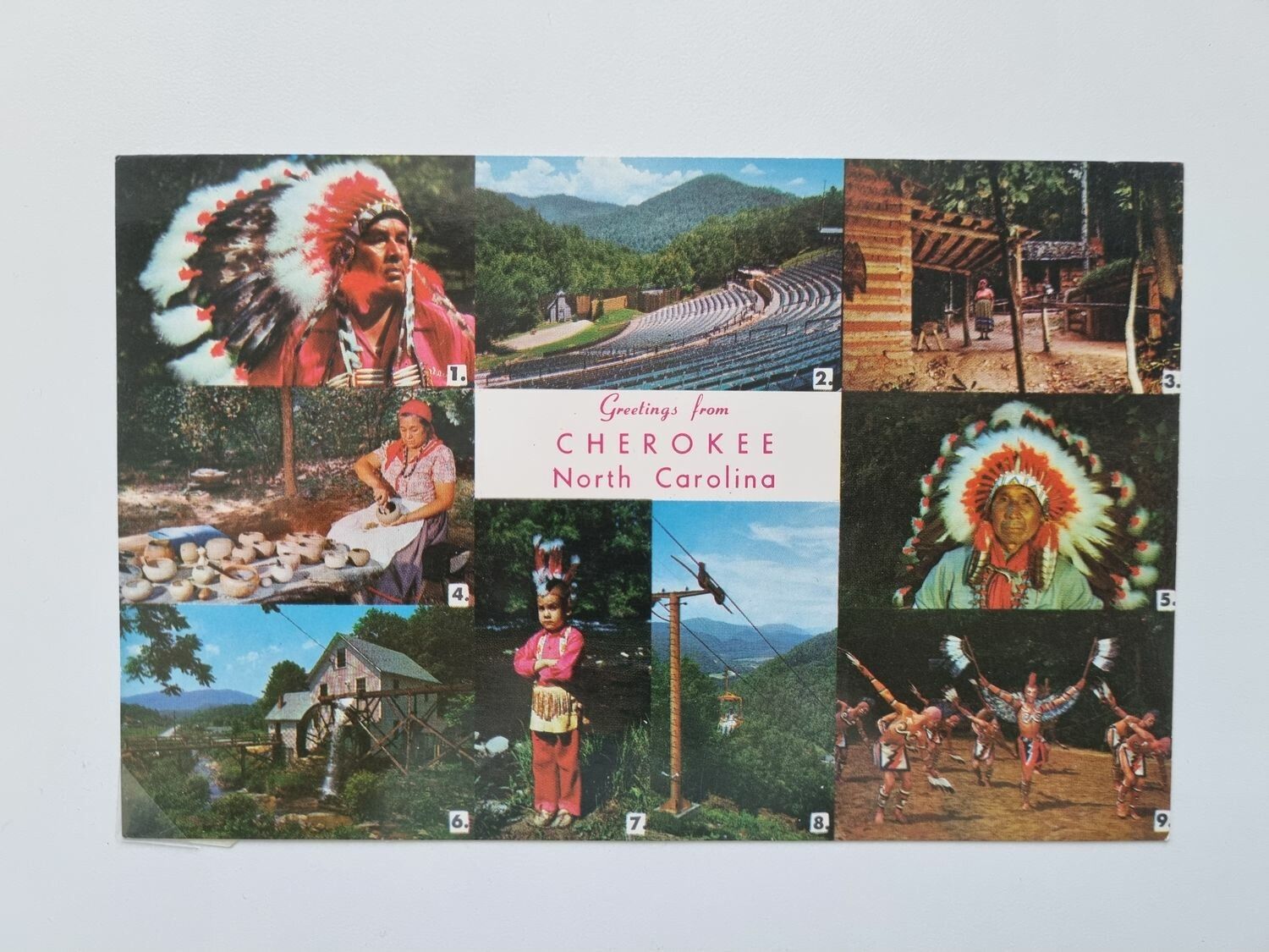 Äldre vykort Greetings from CHEROKEE North Carolina