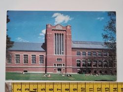 Äldre vykort Library & Atwood Hall CLARKE UNIVERSITY