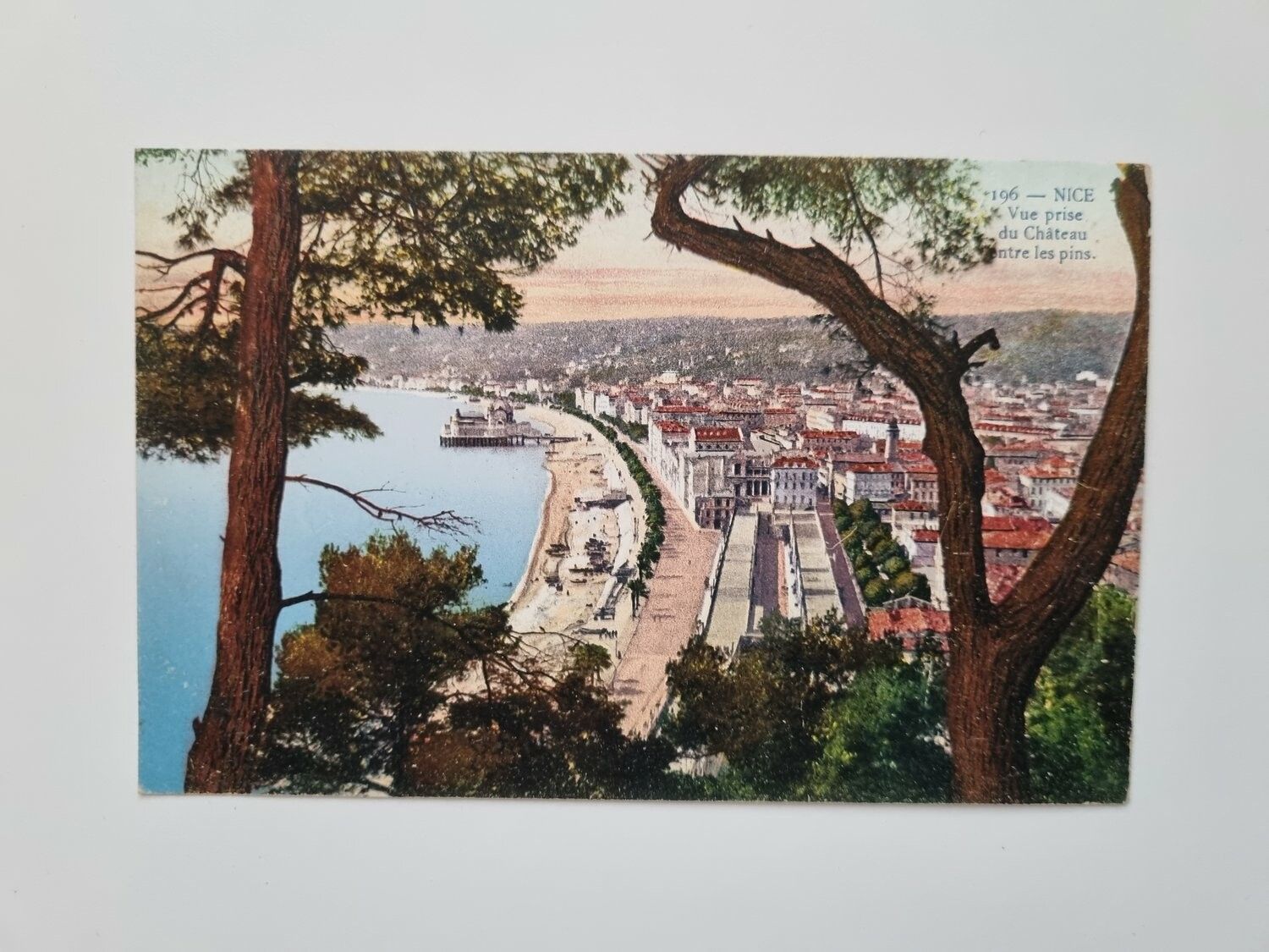 Äldre vykort NICE Vue prise du Château entre les pins.