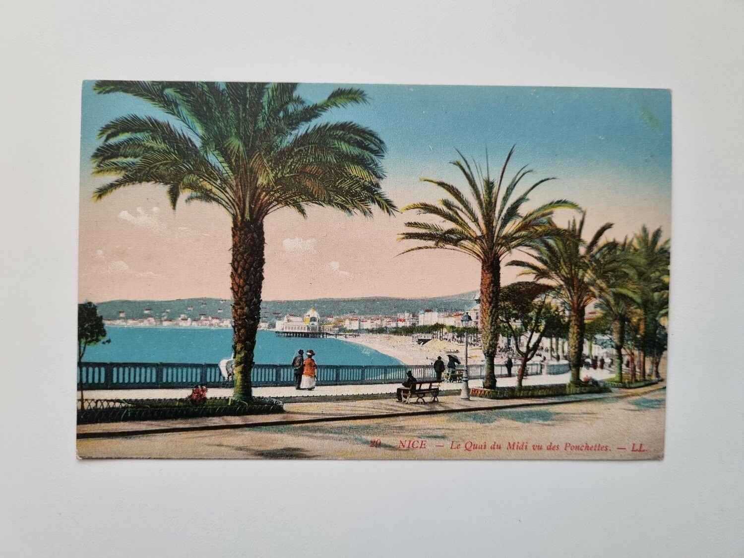 Äldre vykort NICE-Le Quai du Midi vu des Ponchettes, LL