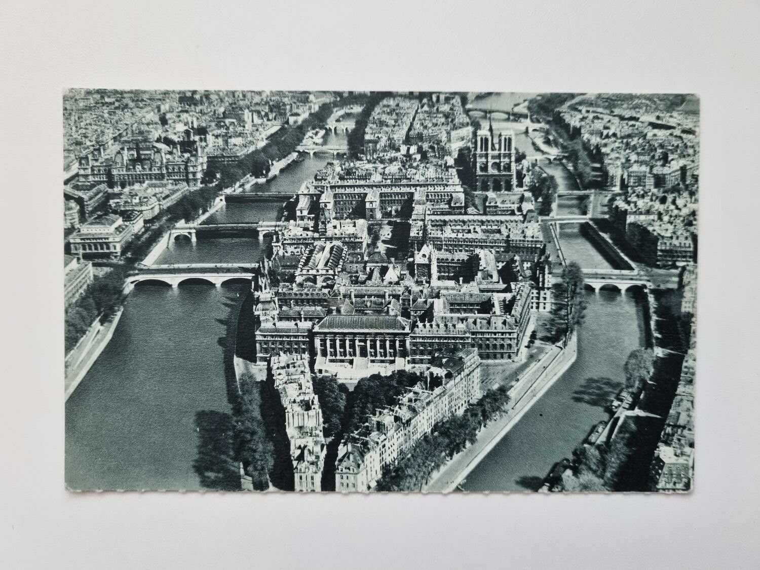 Äldre vykort PARIS by AIR FRANCE