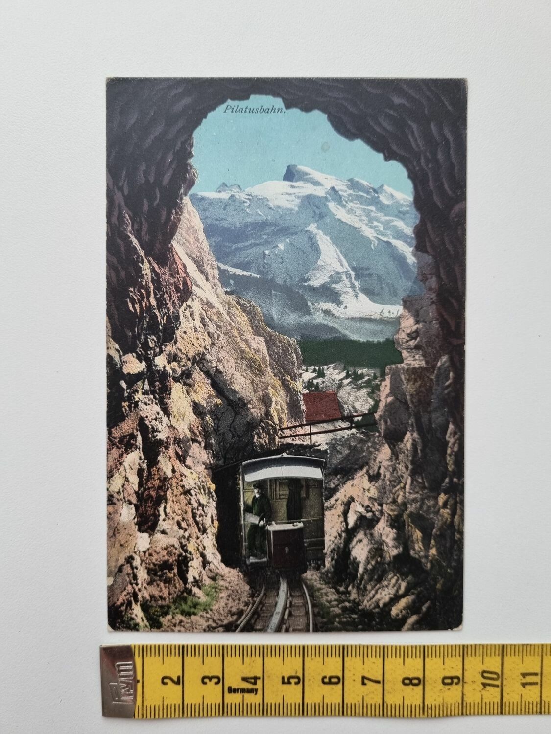 Äldre vykort Pilatusbahn. Tunnel mit Blick auf den Titlis.