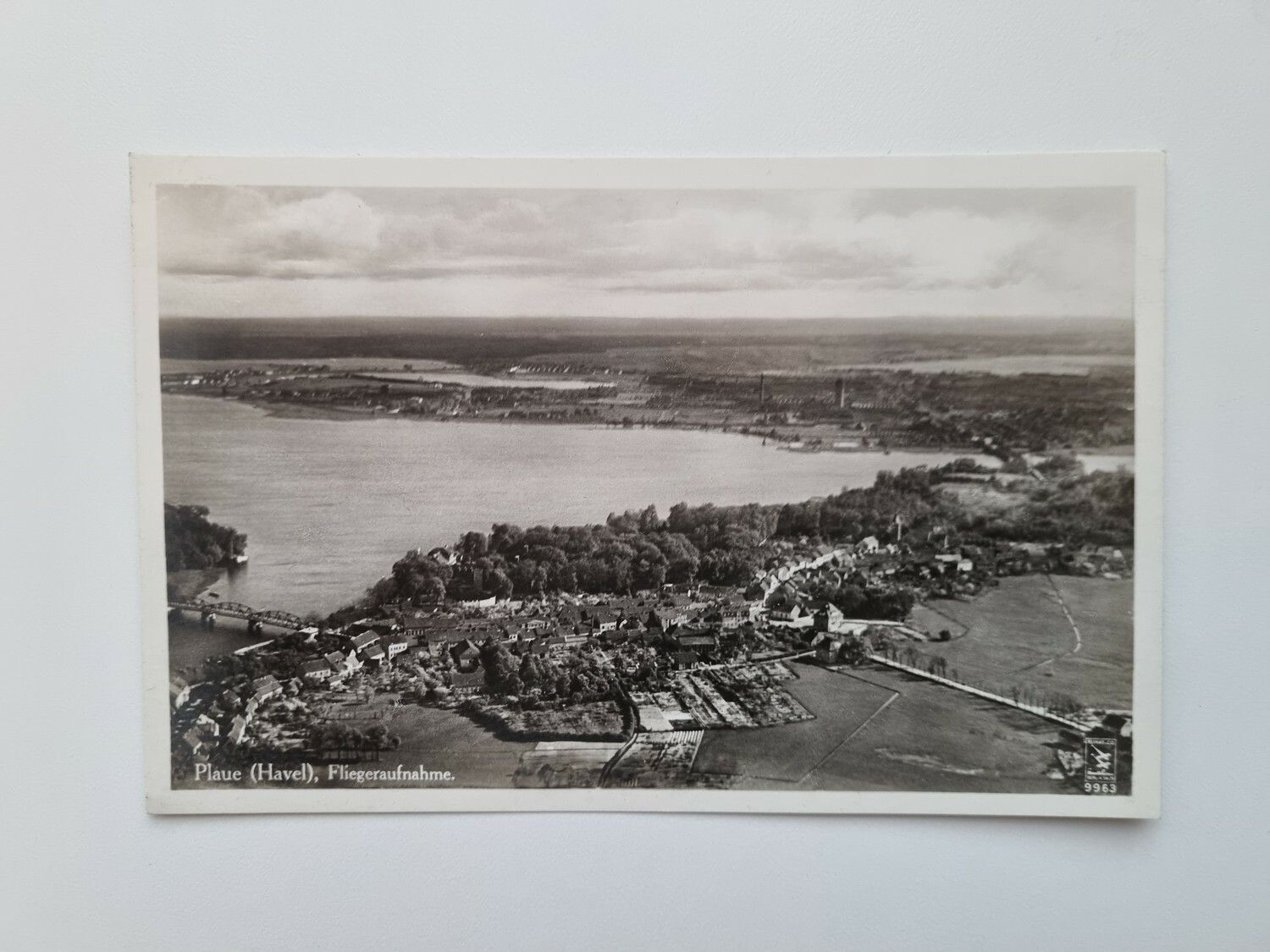 Äldre vykort Plaue (Havel), Fliegeraufnahme.