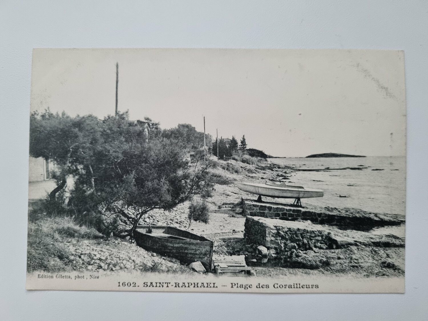 Äldre vykort SAINT-RAPHAEL - Plage des Corailleurs
