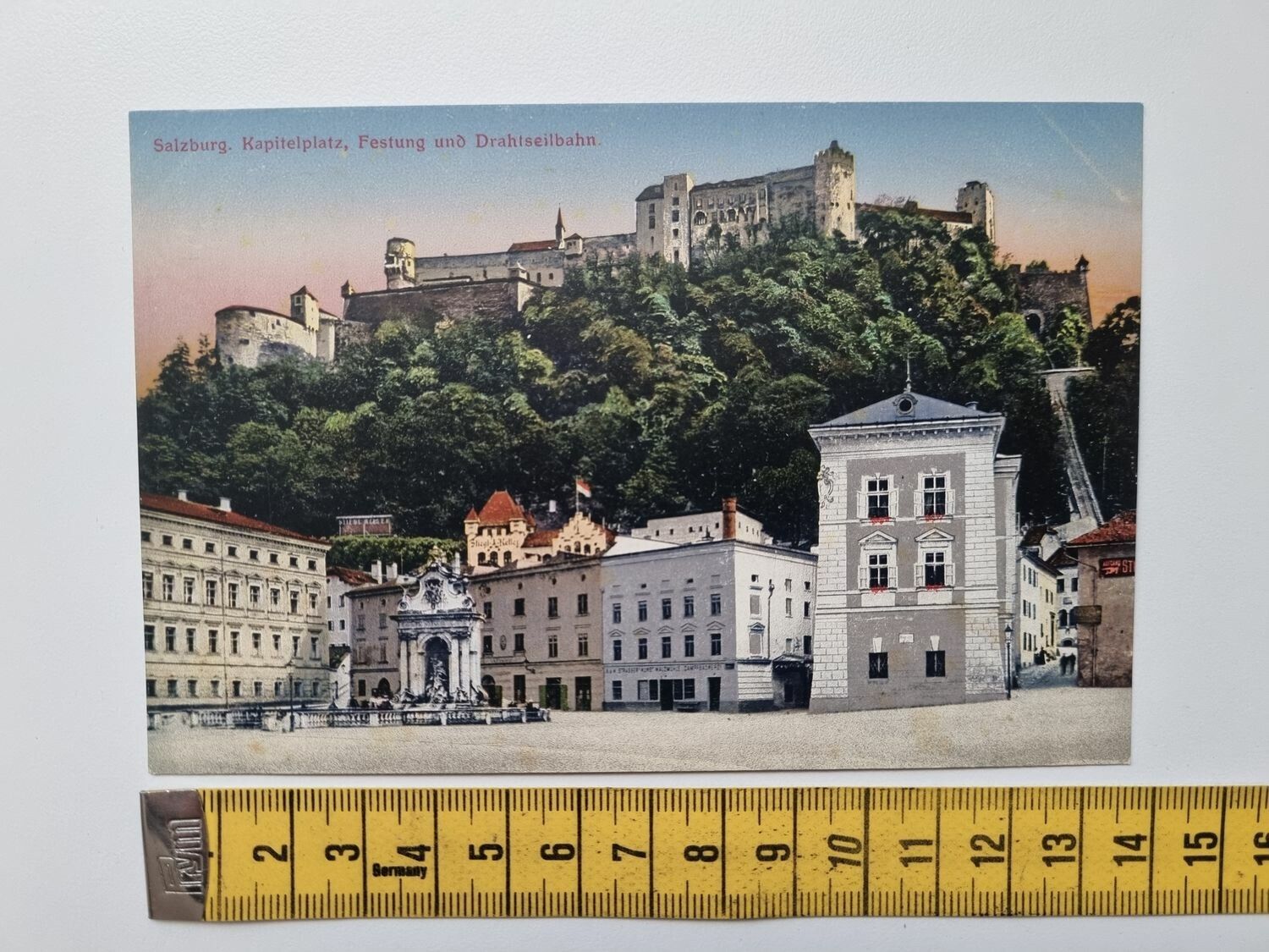 Äldre vykort Salzburg. Kapitelplatz