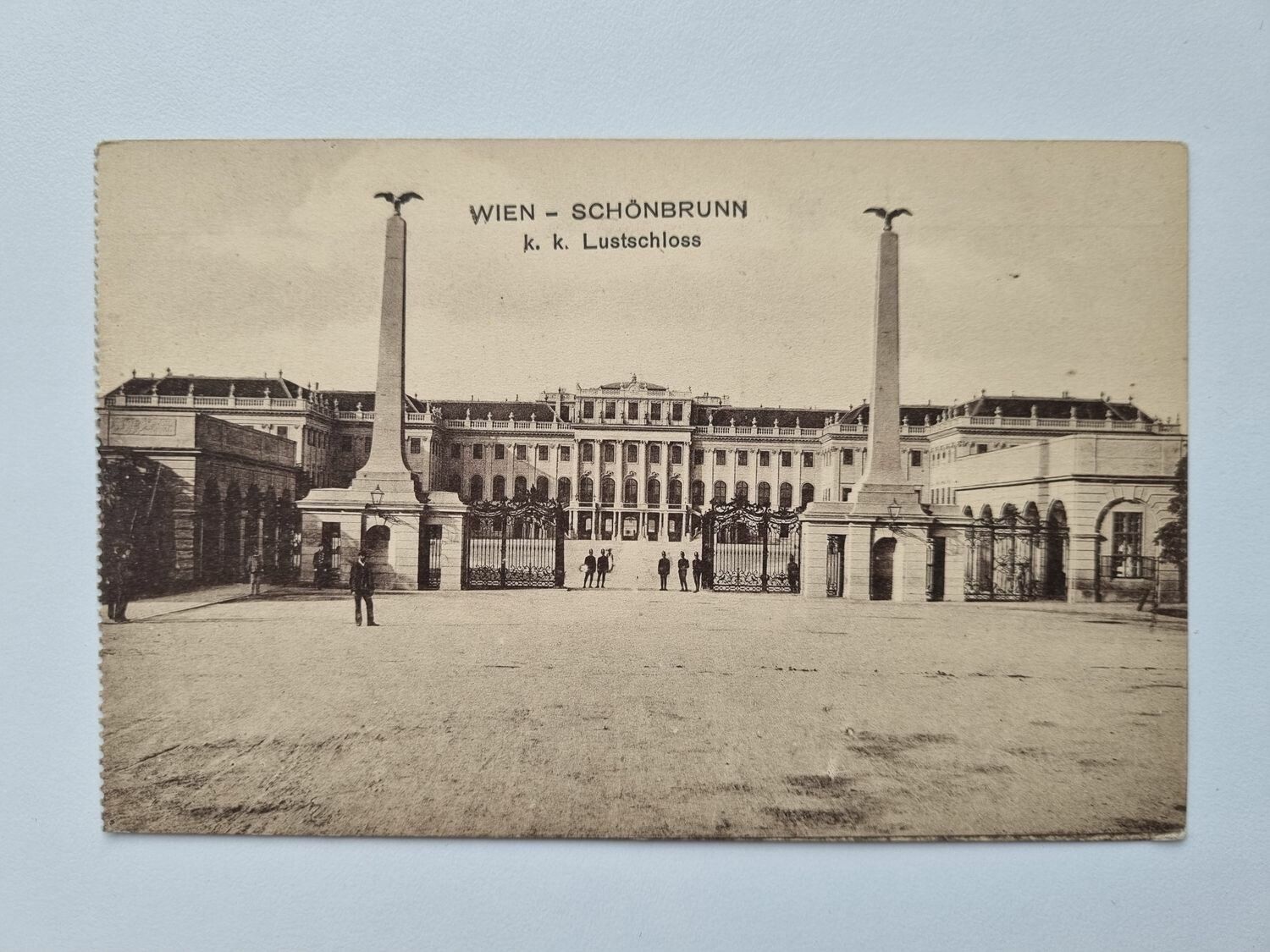 Äldre vykort WIEN SCHÖNBRUNN k. k. Lustschloss