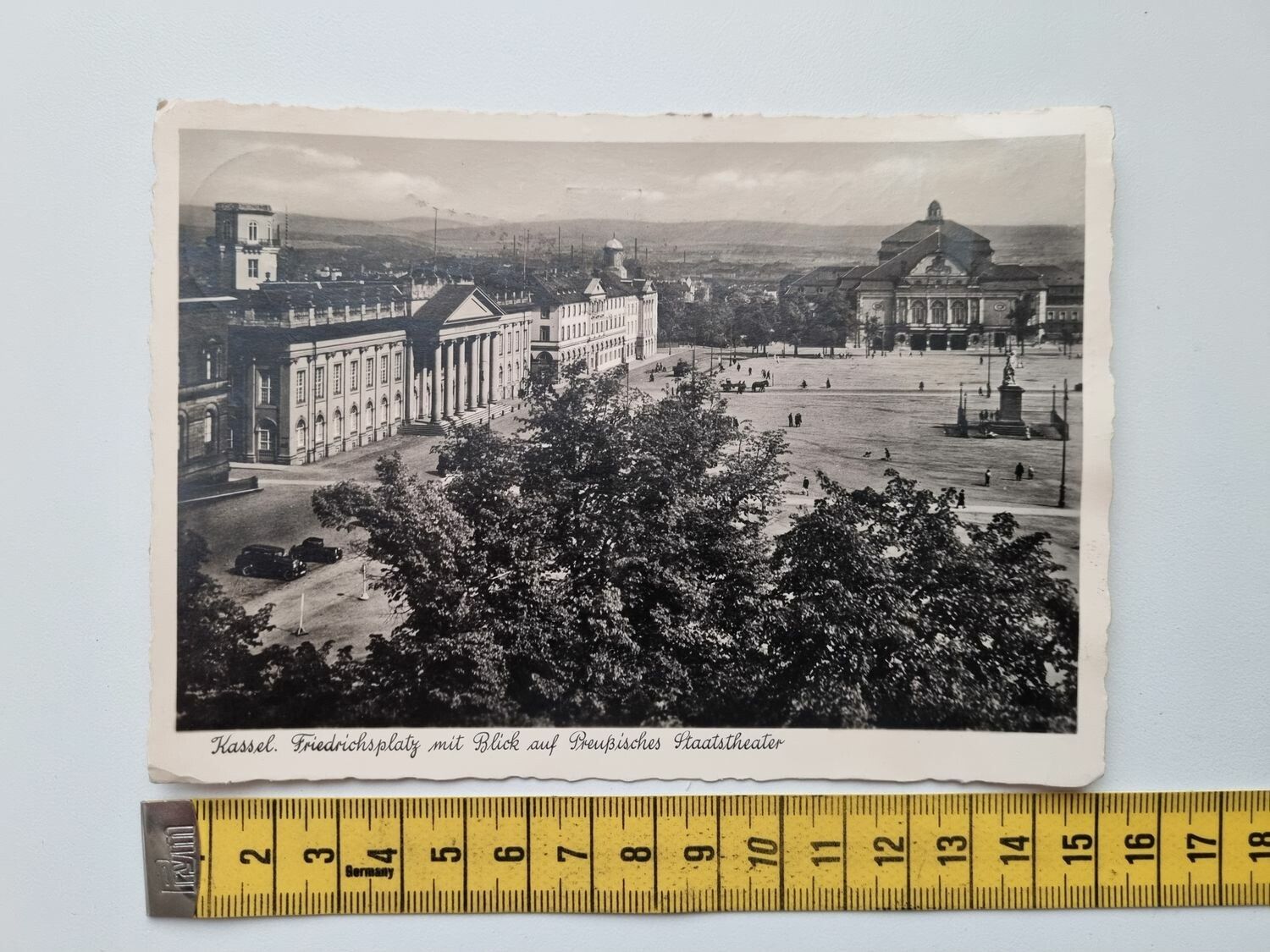 Äldre vykort, Kassel. Friedrichsplatz mit Blick auf Preußisches Staatstheater
