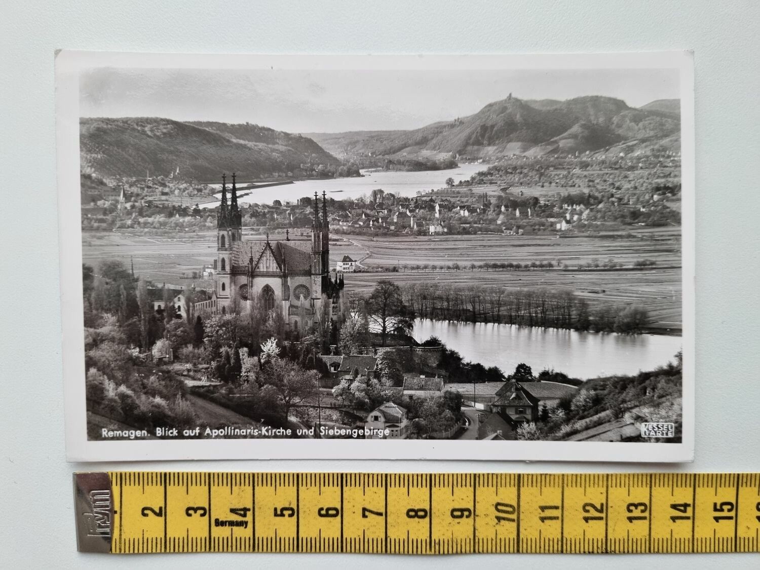Äldre vykort, Remagen. Blick auf Apollinaris-Kirche und Siebengebirge