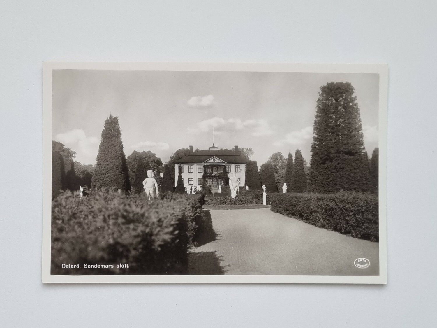Vykort Dalarö. Sandemars slott.