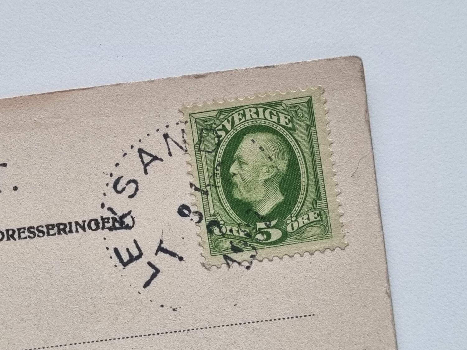 Vykort Folksamling utanför Leksands Kyrka en söndagsmorgon, 1903