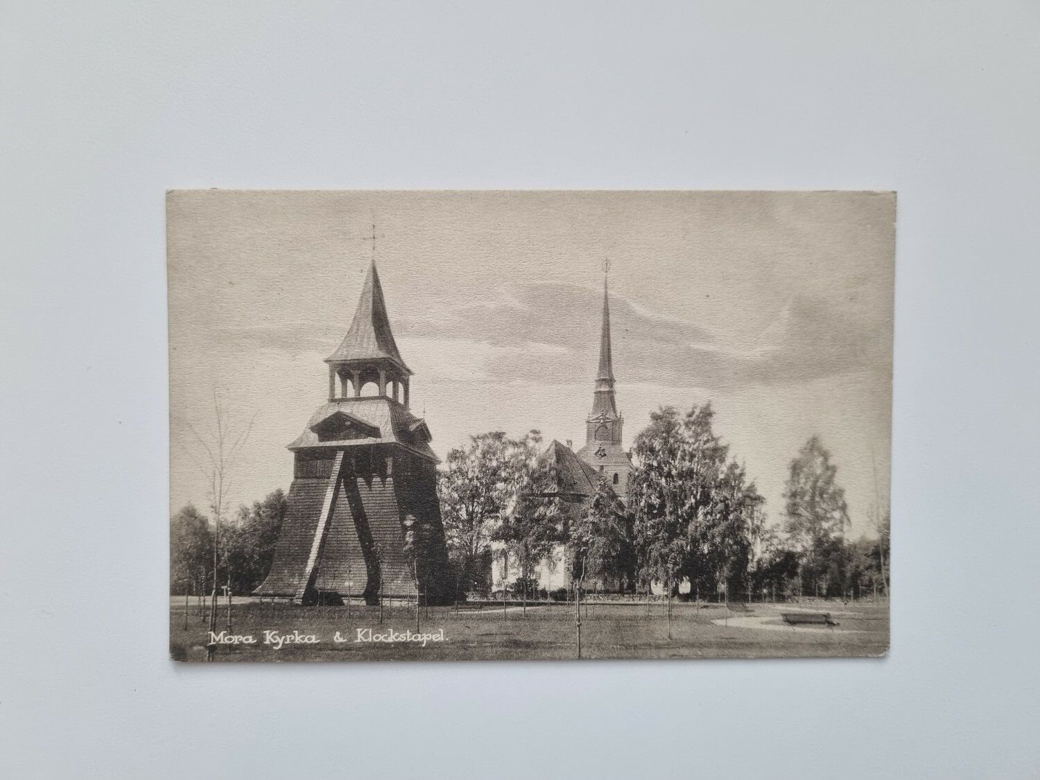 Vykort Mora Kyrka & Klockstapel