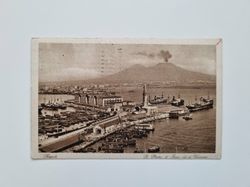 Vykort Napoli. Hamnen, fyren och Vesuvius