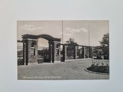 Vykort Halmstad. Portalen till idrottsplatsen, 1923