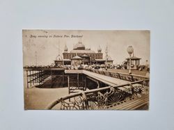 Vykort Busy morning on Victoria Pier, Blackpool, 1906