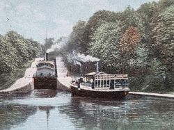Vykort Trollhättan, Nya Slussarne, 1901 Ångbåtar