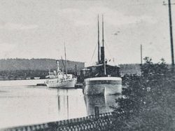 Vykort Motala hamn vid månsken 1901