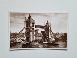 Vykort Tower Bridge, London 1947