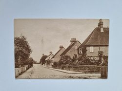 Vykort Warwick Road, South Holmwood