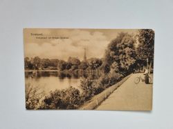 Vykort Tyskland, Stralsund. Knieperwall mit Krieger-Denkmal