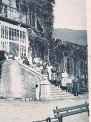 Vykort Eggenberg, Kuranstalt. Gruppfoto