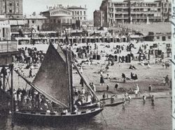Vykort Scheveningen bij de Plezierboot