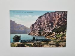 Vykort Vierwaldstättersee. Die Axenstrasse