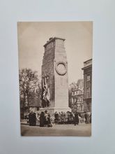 Vykort England. The Cenotaph, folksamling