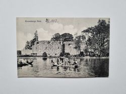 Vykort Kronobergs Ruin 1913. Människor i båtar