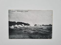 Vykort Lysekil. Karlavägen i storm 1920