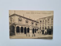 Vykort Verona Palazzo del Consiglio e monumento a Dante